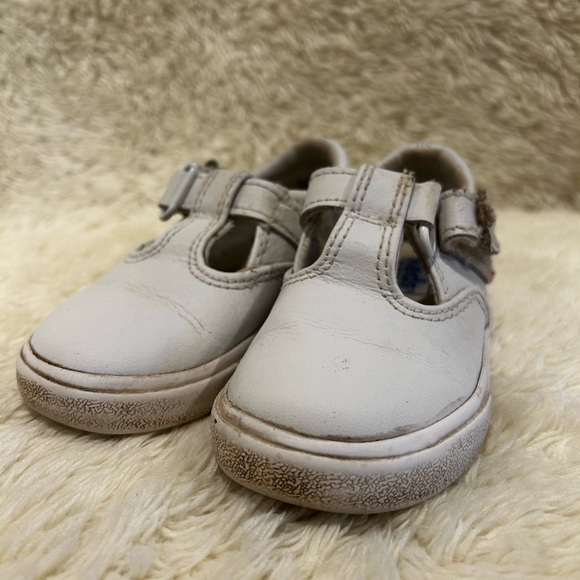 Ked’s daphne leather shoes size toddler size 5.5 - Picture 1 of 4